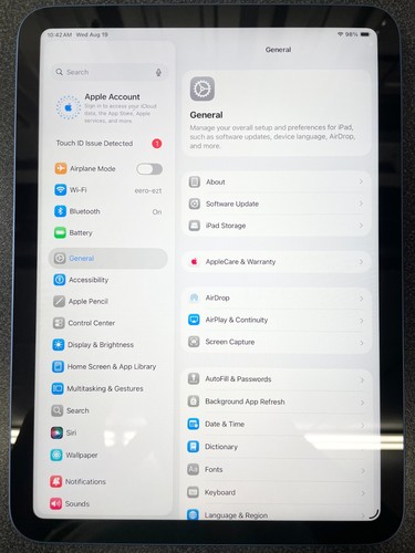 Apple iPad 11th Gen 256GB, Wi-Fi, 11 in-Blue- NO Touch ID