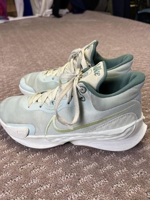 Nike Renew Basketball Shoes Womens Size 9 Green Shine Together HF1574-301