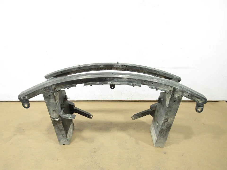 Barra de impacto de refuerzo de parachoques delantero 11 12 Fisker Karma 2012 | @2 Foto 3 de 4