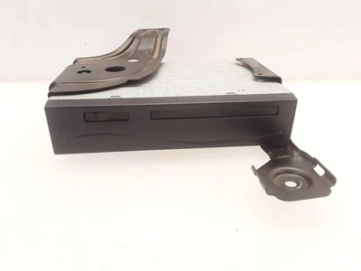 TOYOTA AVENSIS T25 Changeur de CD 4621000661 8684153041 2.00 Diesel 13510440 - Photo 1/4