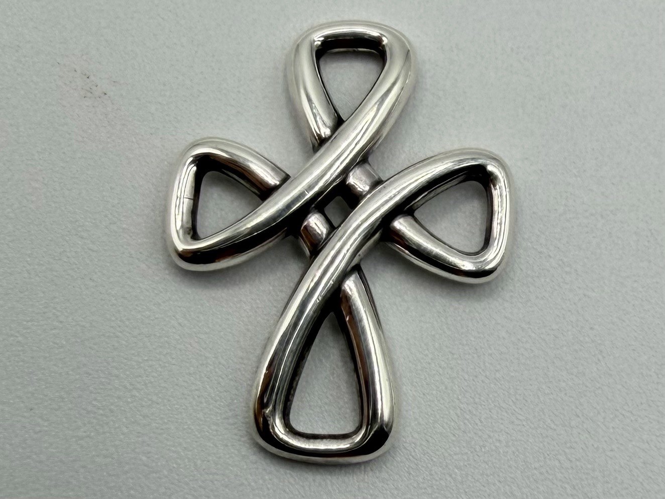 Retired James Avery Eternal Ribbon Cross Sterling Silver Pendant