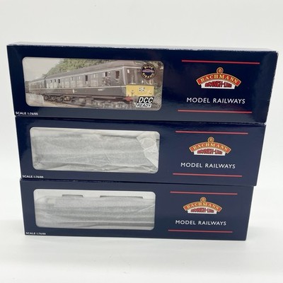 Bachmann 32-911 Class 108 3-Car DMU BR Green Yellow Panels DCC Ready OO Gauge VG