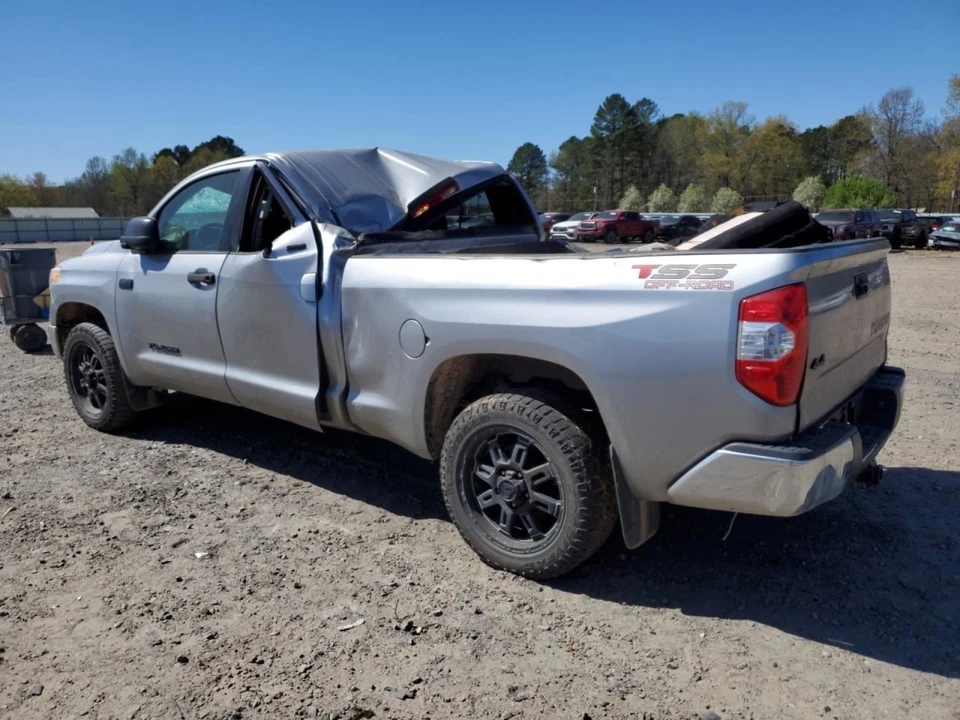 Parasol para pasajeros con iluminación sin techo corredizo se adapta a 14-21 TUNDRA 1647372 Foto 2 de 4