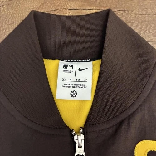 Nike San Diego Padres 2026 MLB Dugout Bomber Jacket XS image 4