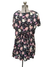 Vintage Jumpsuit Shorts Romper Floral Rayon Size Medium Made in Hong Kong