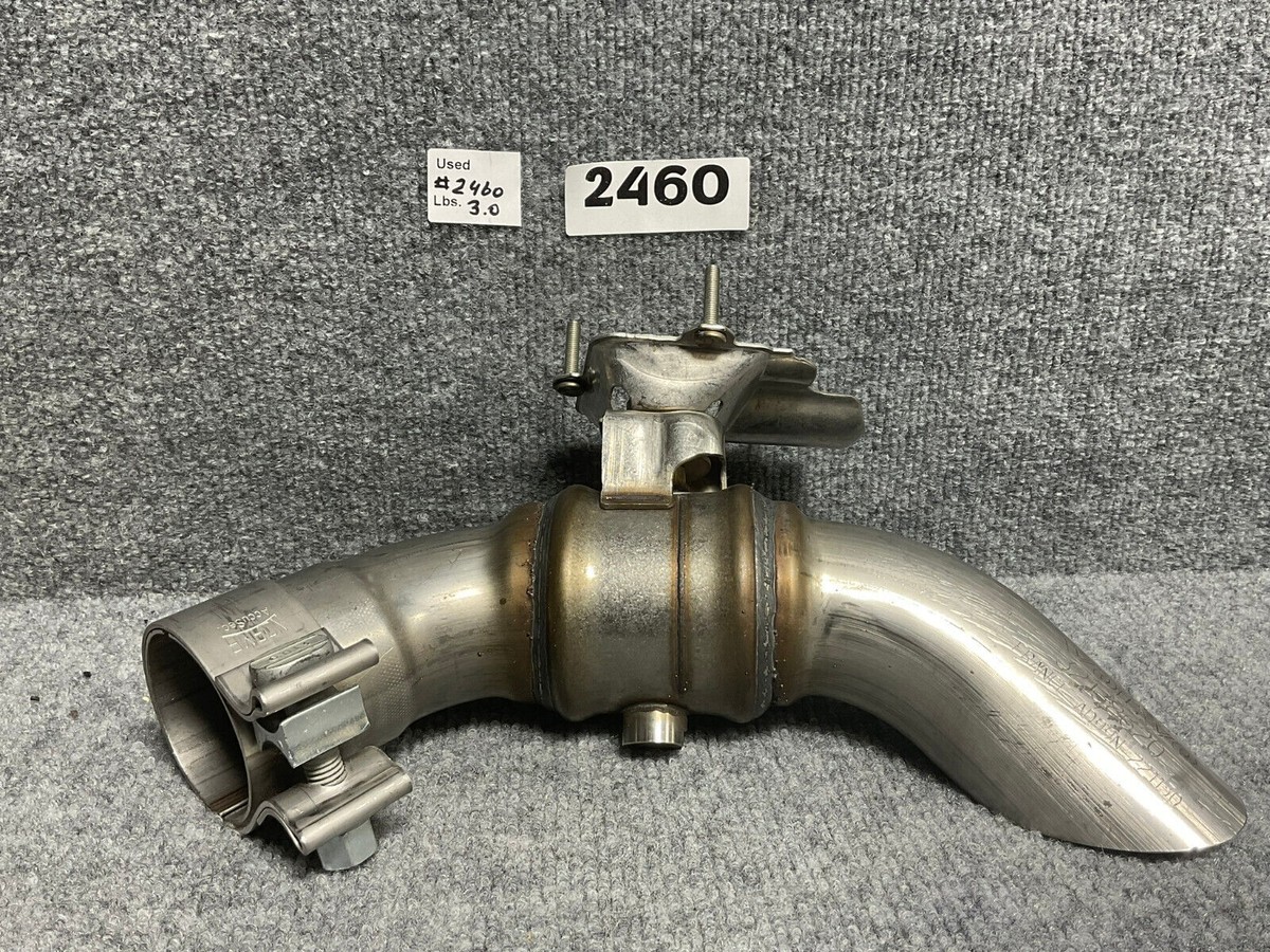 22-23 Volvo XC60 Front Right Passenger Side Exhaust Tail 22-23 Volvo XC60 Front Right Passenger Side Exhaust Tail
