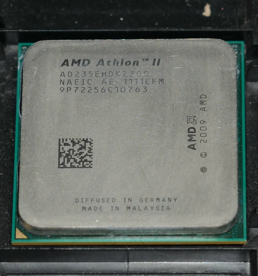 AMD Athlon II X2 235e 2.7 GHz Dual-Core AD235EHDK23GQ CPU AM3 45W - Image 2 of 4
