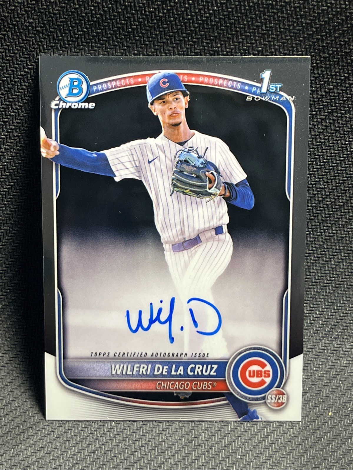 2025 Bowman Chrome Wilfri De La Cruz 1ST Prospect AUTO CHICAGO CUBS