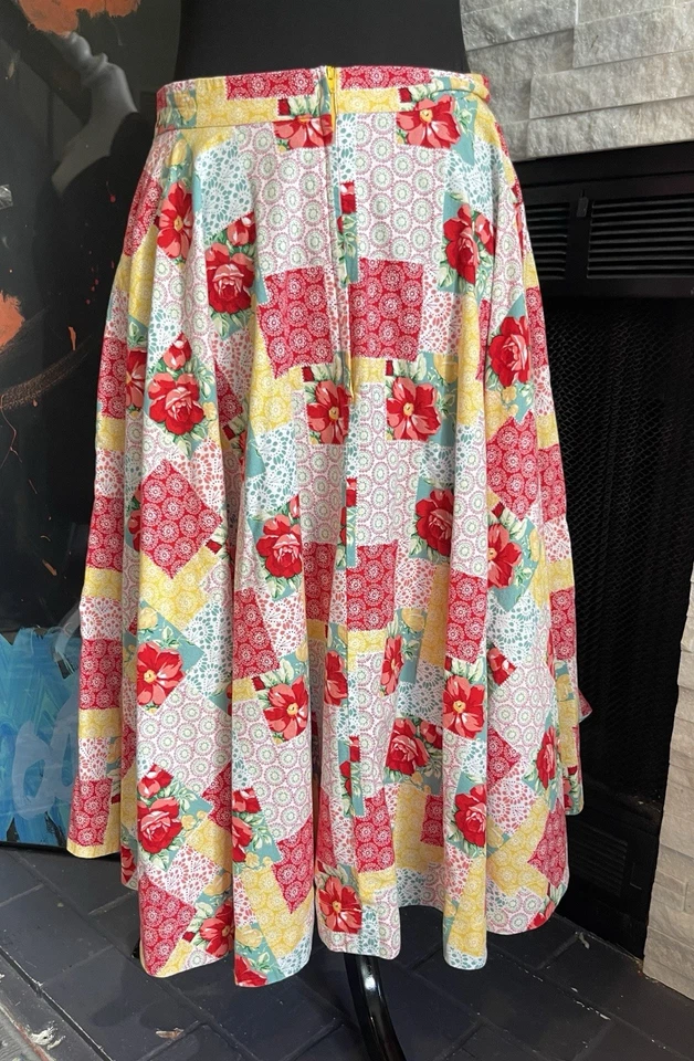 Falda Larga Completa Floral Retazos Hecha a Mano Vintage Talla S/M Foto 4 de 4