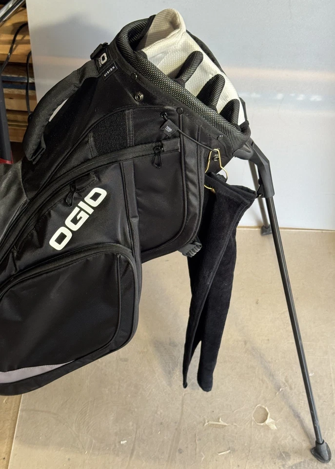 NEW Callaway Ogio Progressive Vision 2.0 Golf Bag Stand Walk Black Silver 8 Way - Image 4 of 4