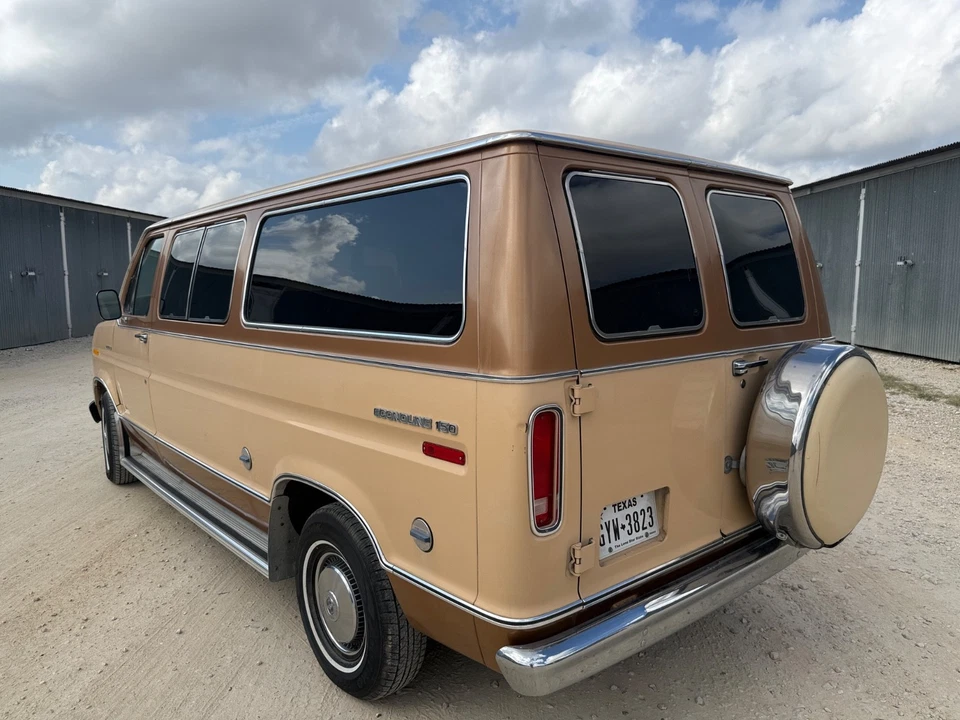 Ford E-Series 1978 furgoneta único dueño, 54 k millas, tren de transmisión ultra raro Foto 2 de 4