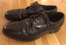 Men’s E.T. Wright Wing Tip Leather Dress shoes size 9.5 E/C Burgundy Made In USA