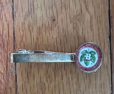 Vintage Pabst Brewing Tie Clip Beer Advertising Collectible - Very Rare