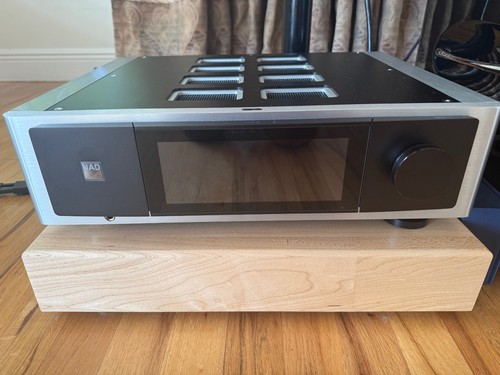 NAD M33 Masters Series Hybrid Digital Integrated Amplifier