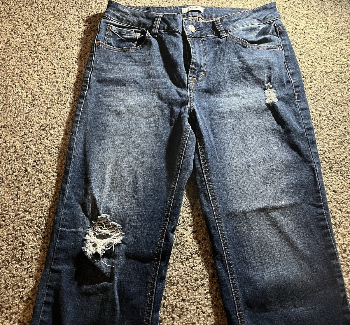 Kensie Jeans Medium Wash Cropped Skinny Distressed Ripped Stretch