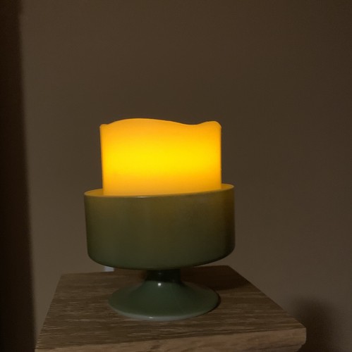 Vintage Avocado Green Federal Milk Glass Heat Proof Candle Holder Used - Picture 10 of 11