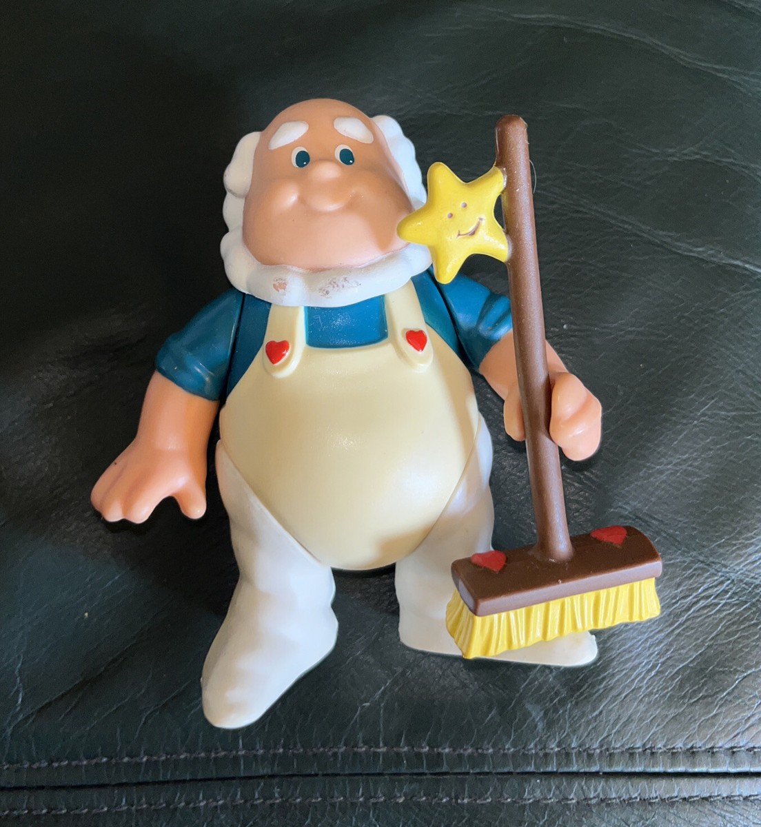 Vintage 1984 ~ Kenner Care Bears Cloud Keeper Old Man w/ Broom