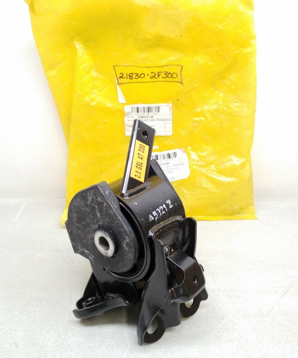 21830-2F300 Kia - Transaxle Mount Bracket fits Spectra 2003 to