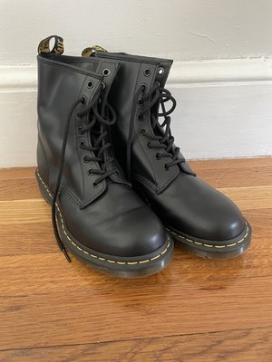 Dr. Marten's Original Boots Never Worn Women s Size 9