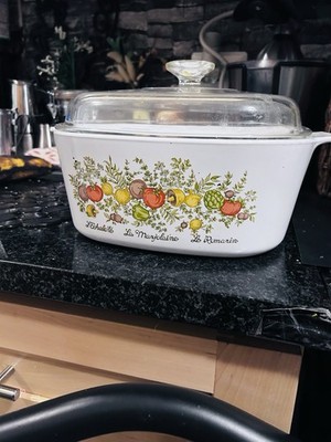 CorningWare Rectangle Casserole With Glass Lid Vegetable Print 'Thym' Motif