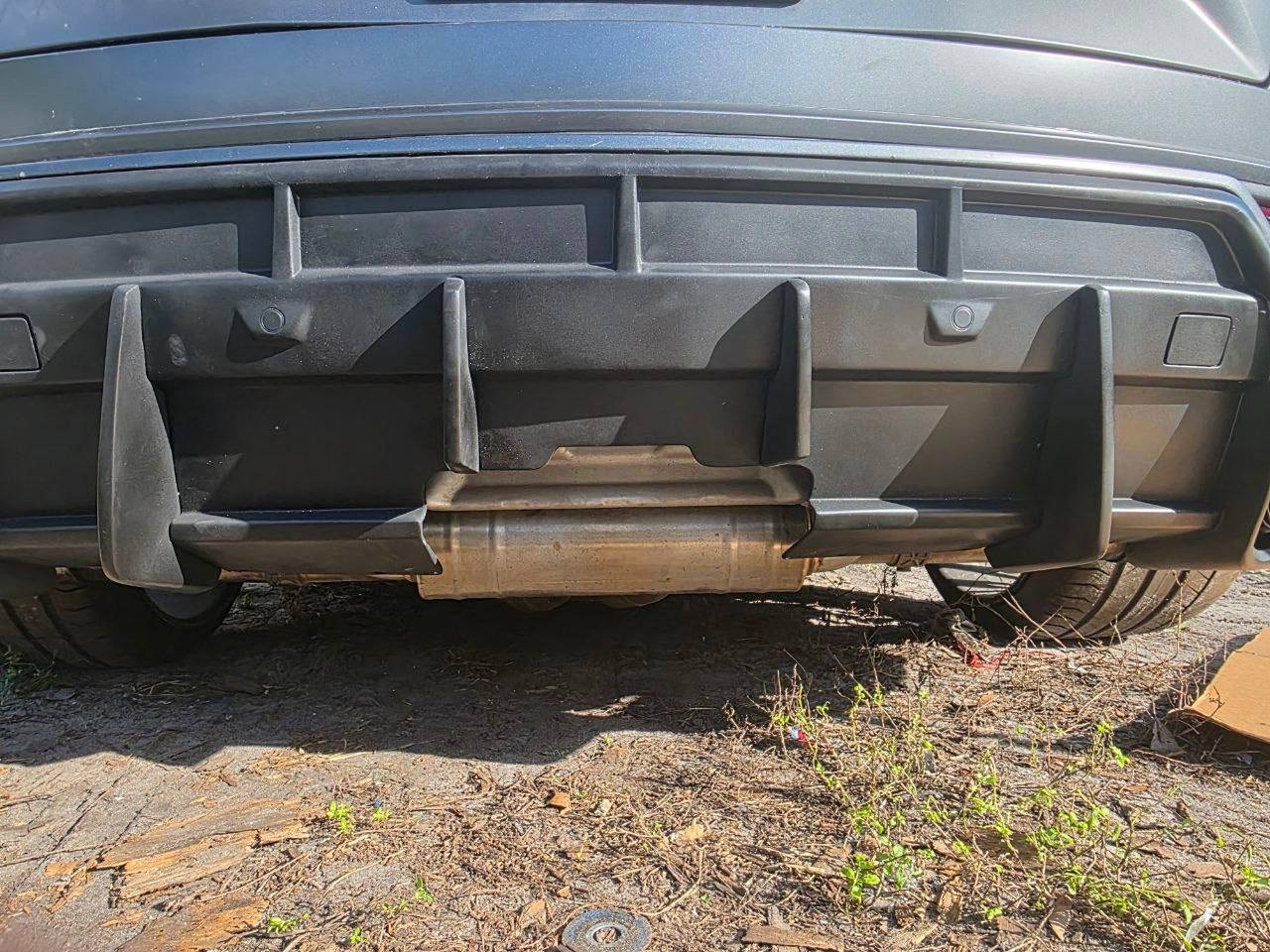 For Custom Rear Bumper Diffuser with hitch cover Lamborghini Urus 2018-2022