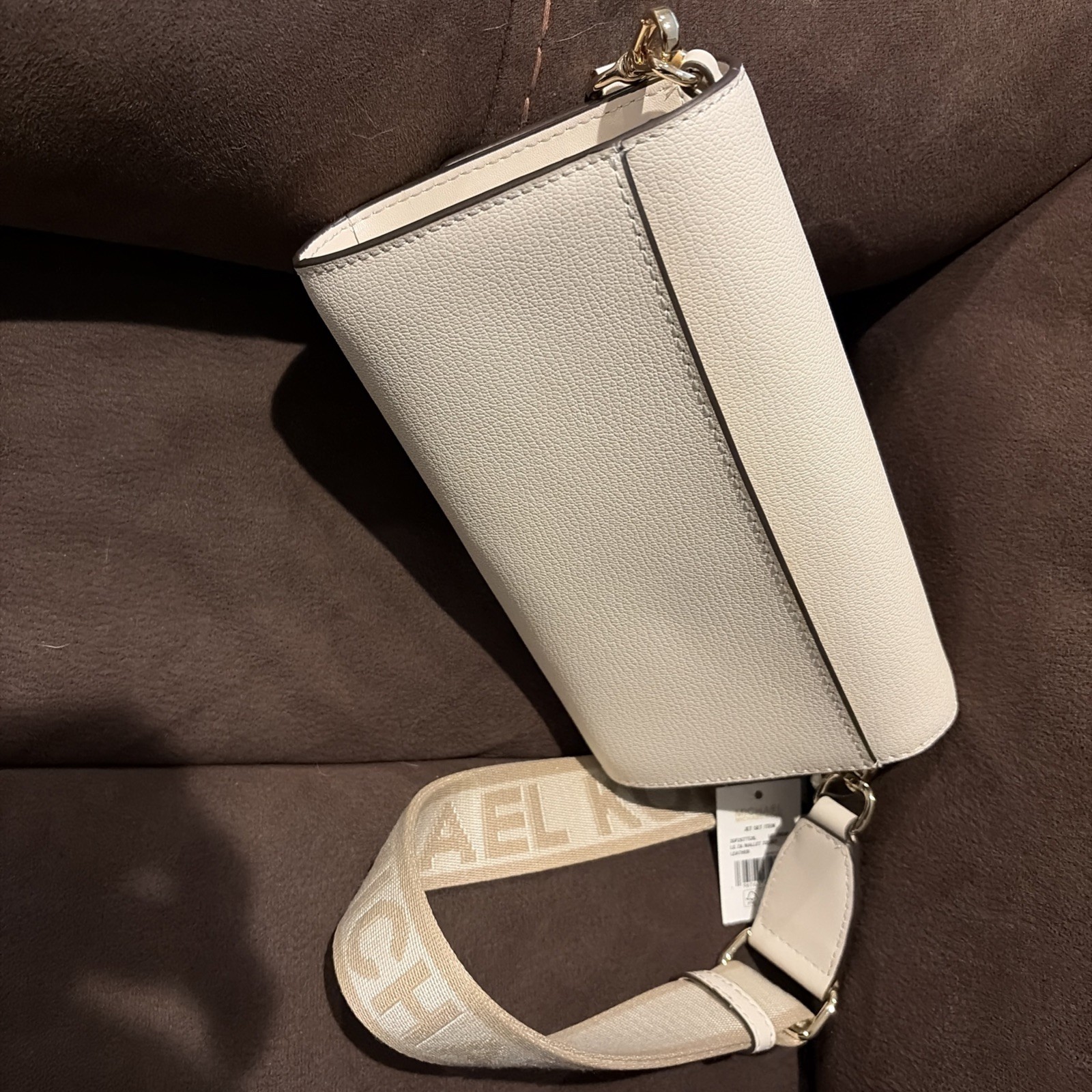 Michael Kors Jet Set Item Large Zip Around Wallet Shoulder Crossbody Bag thumbnail 4