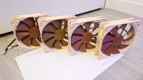 Lot de 4 ventilateurs NOCTUA NF-P12 1300 RPM 120 mm