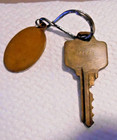 VINTAGE TRANSPORTATION SEMI TRACTOR TRAILER FREIGHT COMMERCIAL TRUCK KEY CHAIN — photo 5