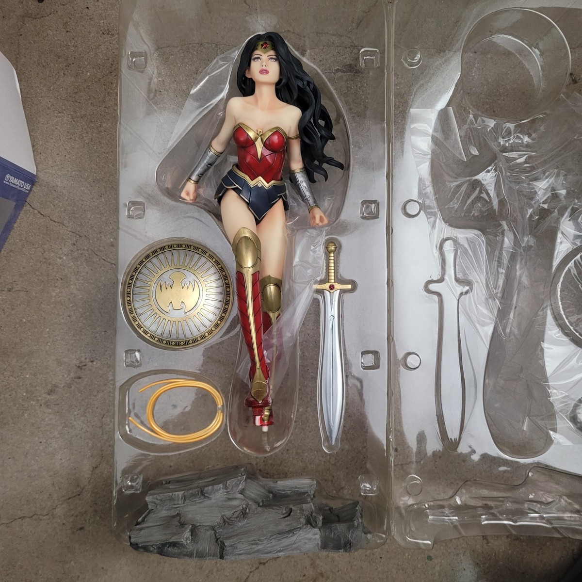 Wonder Woman Fantasy Figure Gallery Yamato Toys Luis Royo 1/6