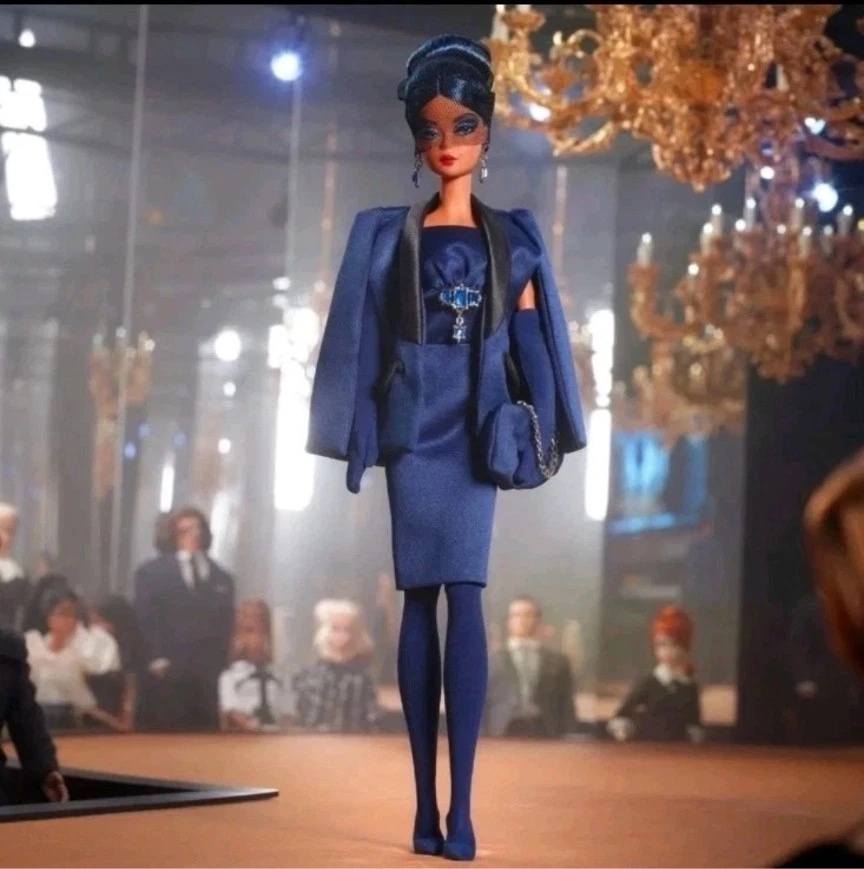 Muñeca Barbie Signature BFMC 65 Aniversario Zafiro Piedra de Seda #HRM60 Nueva Foto 3 de 4