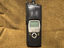 Motorola H18UCF9PW6AN XTS 5000 Model II 700 / 800 MHz Two Way Radio