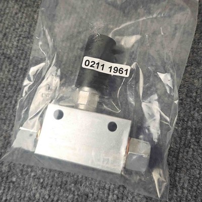 02111961 02113859 Fuel Supply Pump for Deutz 2015 2013 2012 1015 1013 1012