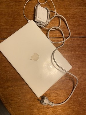 Apple MacBook  (2007) mit einem 2,16 GHz Intel Core 2 Duo Prozessor für Bastler
