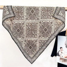 70 Cashmere 30 Silk lace Print Bandana 26'' Shawl Scarf Scarf Neckerchief new