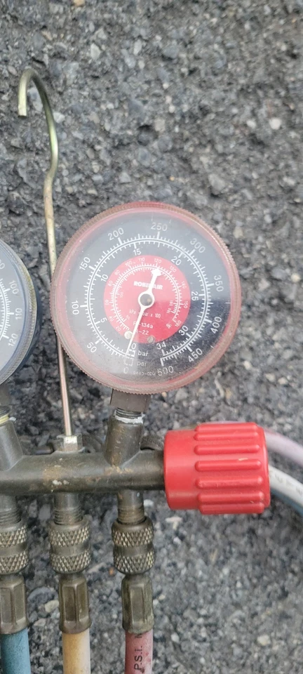 Juego de manómetros Robinair, manguera de 3 pies, 2 válvulas 40153 Robinair 40153 637335004443 Foto 4 de 4