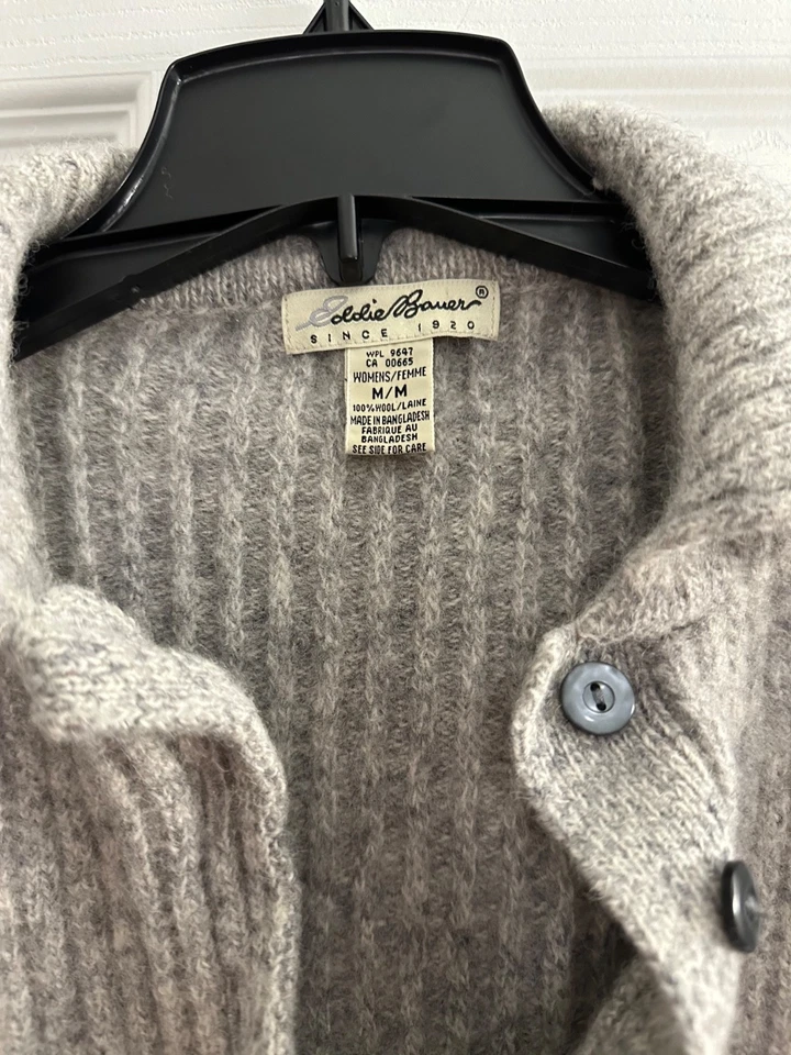 Женский свитер-кардиган Eddie Bauer 100% шерсть, размер средний, винтажный - Изображение 2 из 4
