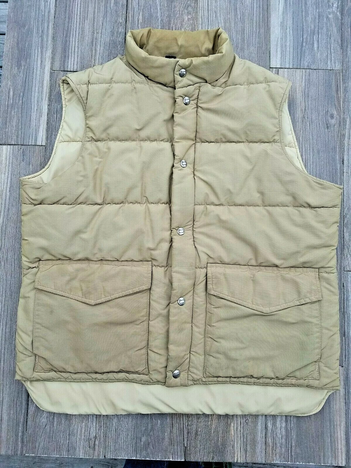WOOLRICH PUFFER QUILT HUNT VEST TAN COTTON NYLON ZIP SNAP FRONT POCKETS CHEST 50