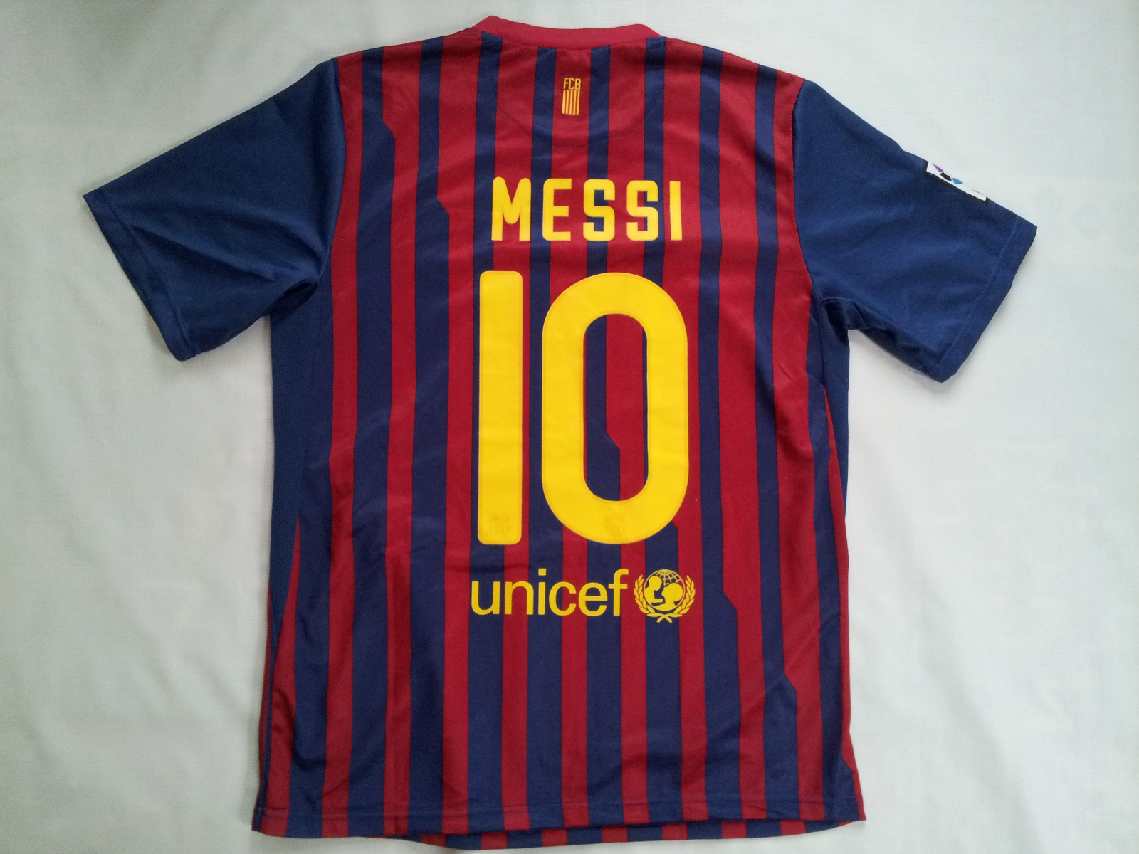 lionel messi barcelona jersey