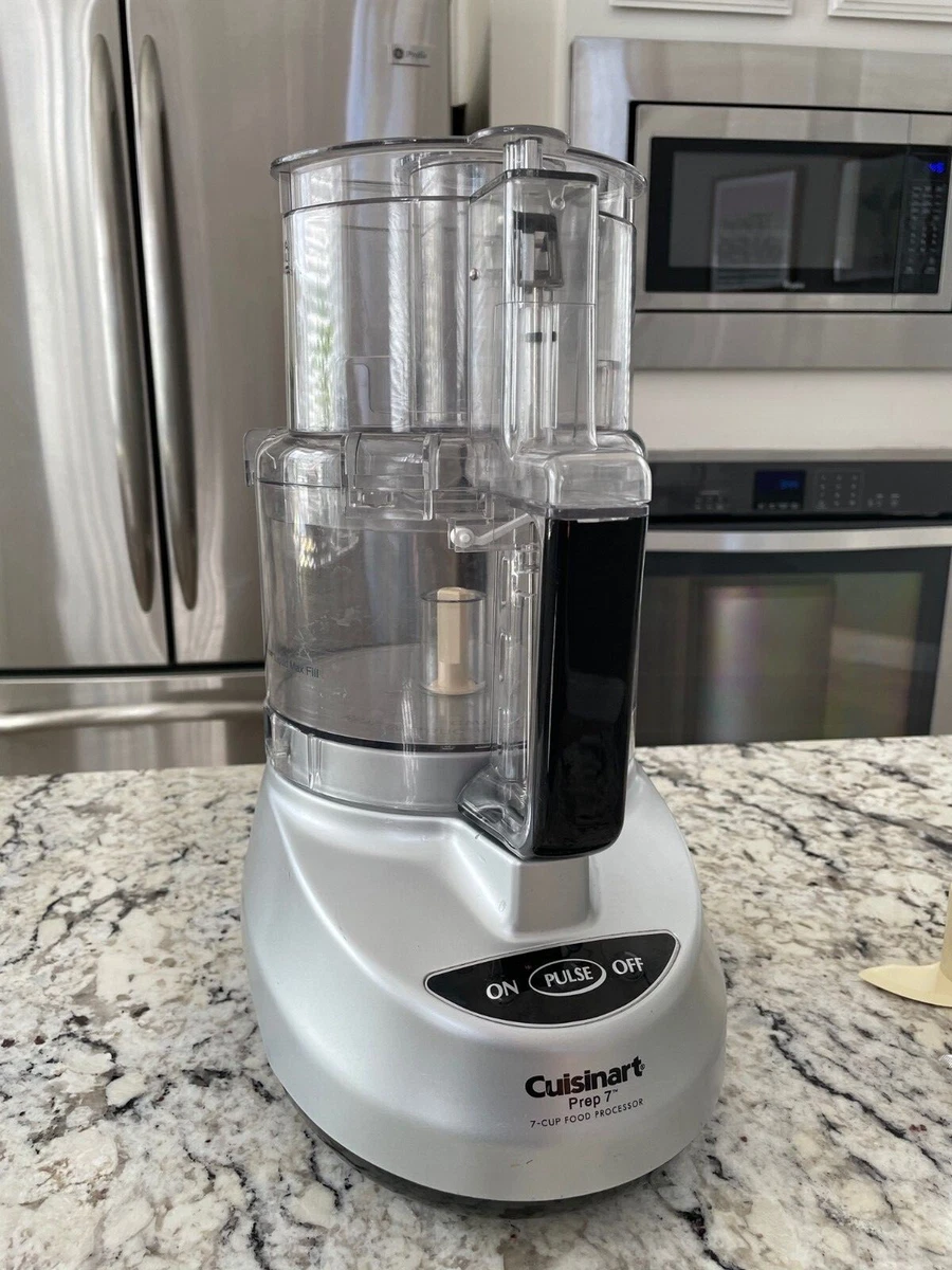 Park Forest, Illinois में Cuisinart Food Processors