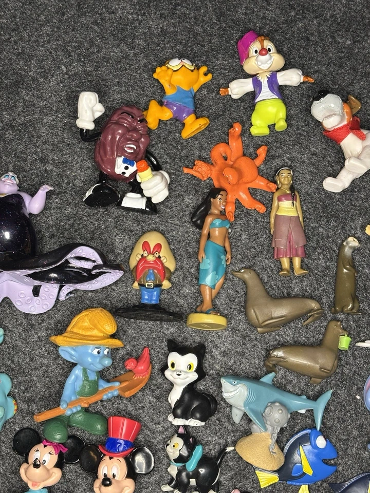 Винтажный ПВХ мультфильм фигурка лот 30 + Disney Looney Tunes Hanna-Barbera смешанные игрушки - Изображение 2 из 4