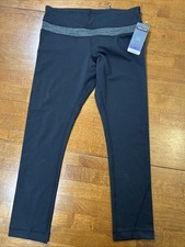 New Kirkland Leggings 3/4 Women  s Size XS Black NWT