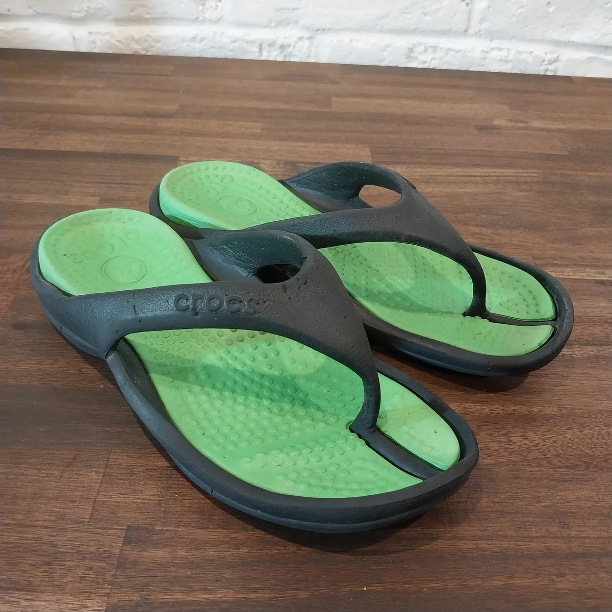 Crocs Athens Unisex Flip Flops Sandals Black Comfortable Dual Cushion Size 12 crocs athens products for sale | eBay main image 3
