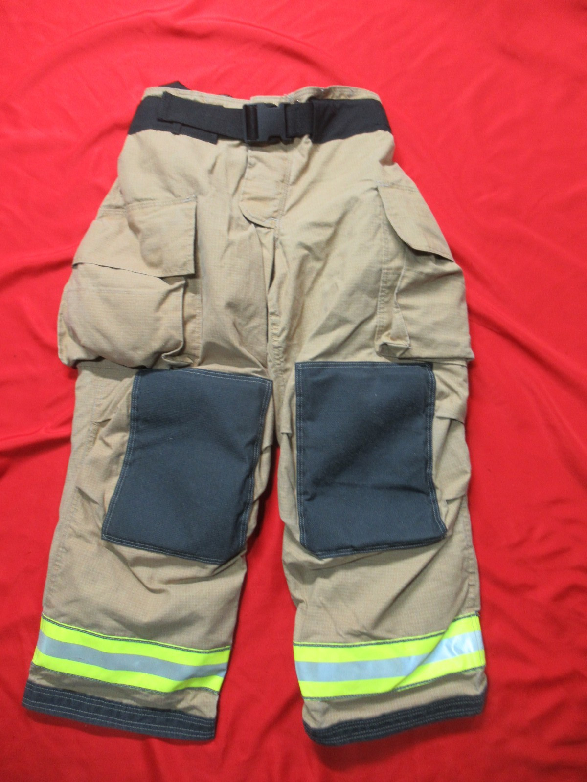 Mfg 2015 GLOBE G-XTREME 36 x 30 Firefighter Turnout Bunker Pants GEAR RESCUE TOW