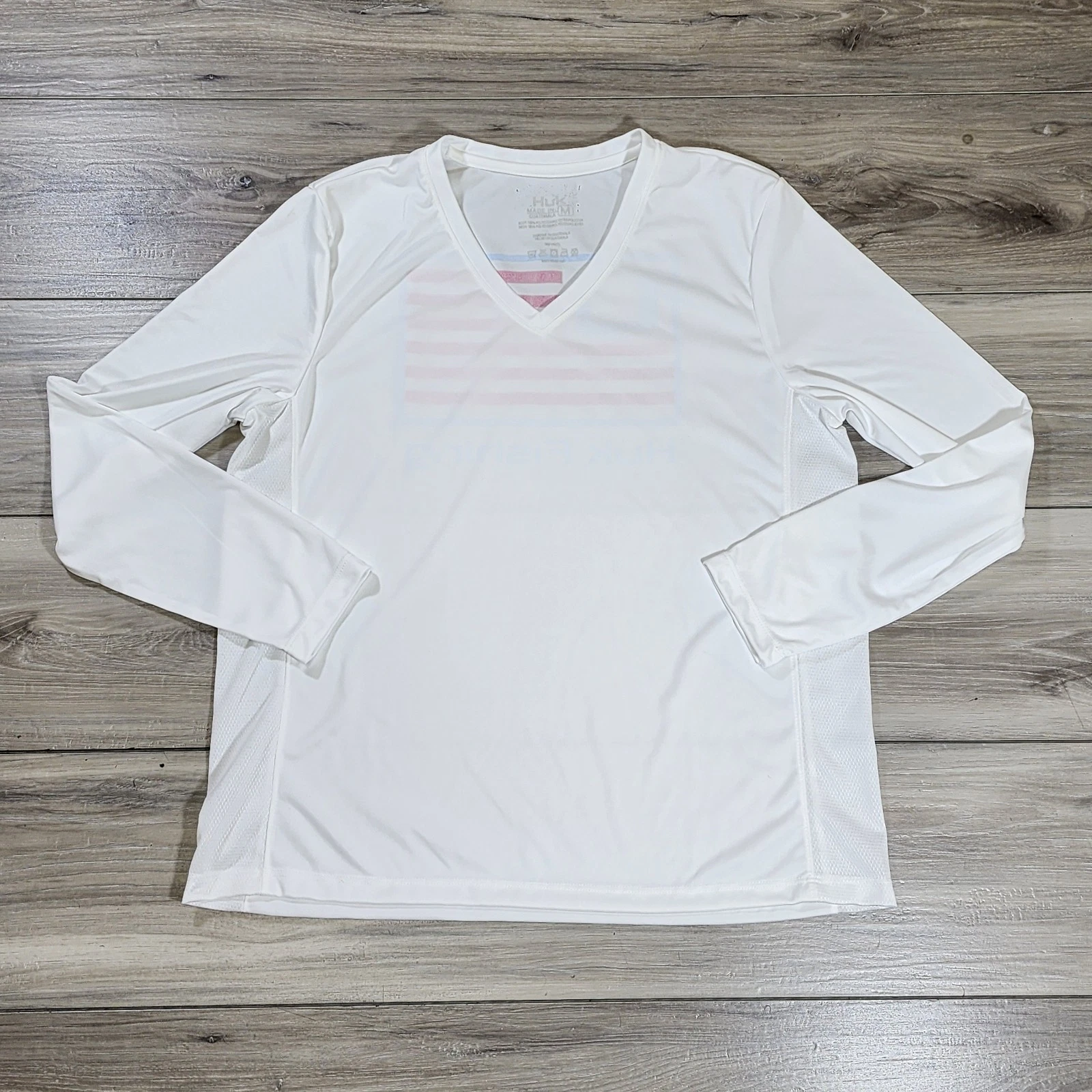 Huk T-Shirt Women's Medium White Flag Graphic Print Long Sleeve