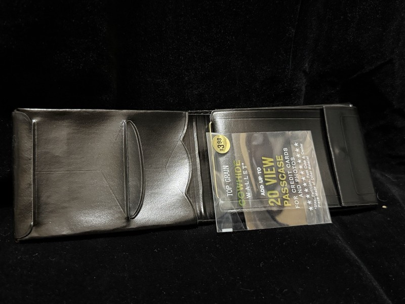 Vintage Top Grain Cowhide Man’s Black Wallet Billfold  