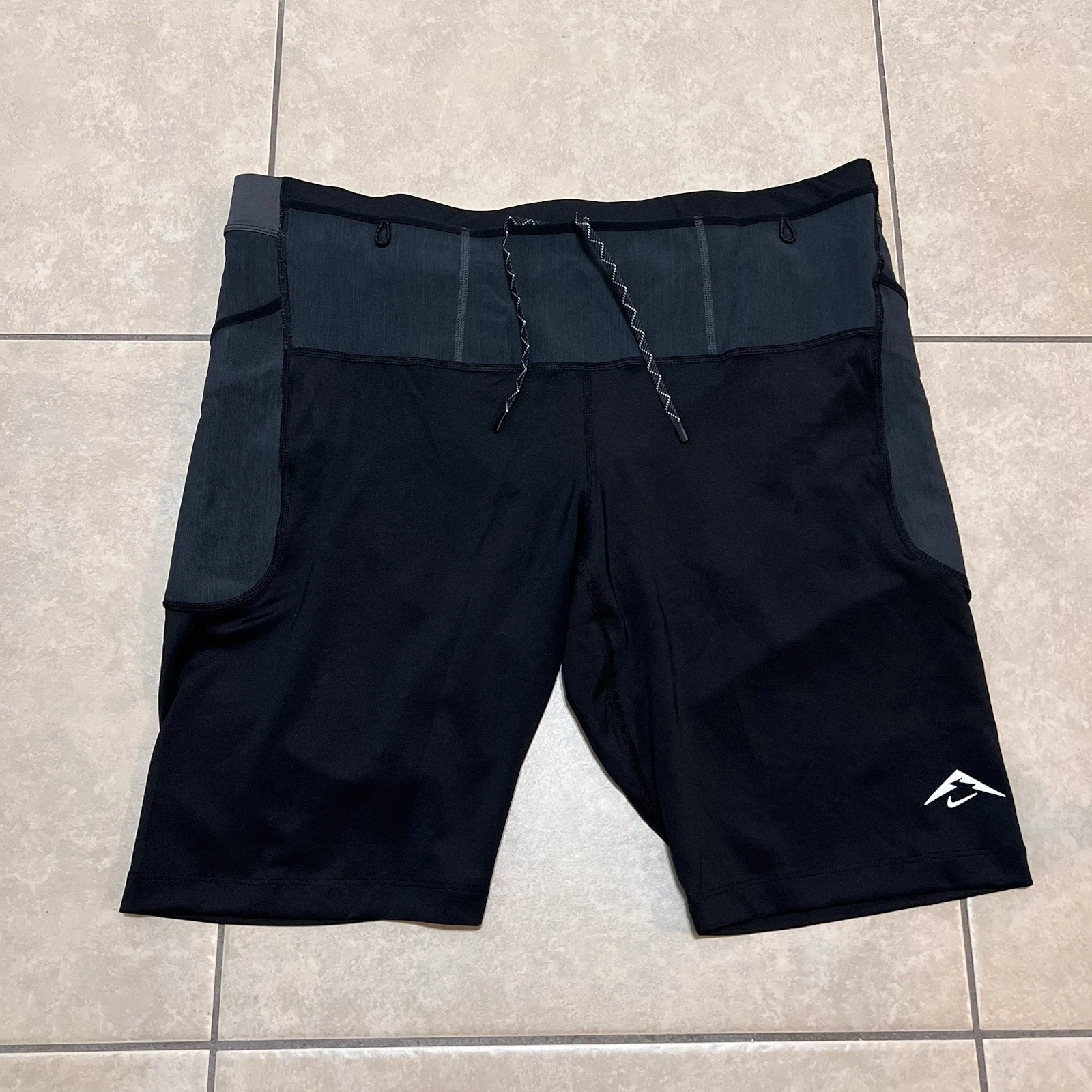Nike Dri-Fit Trail Lava Loops Runnin Shorts Black Mens Size XXL NEW* HJ4170-010