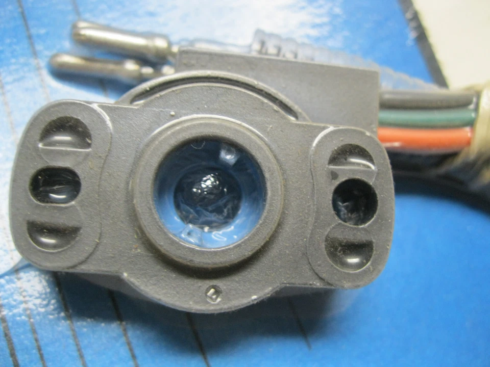 Throttle Position Sensor-CARB Tomco 14017 - Изображение 4 из 4