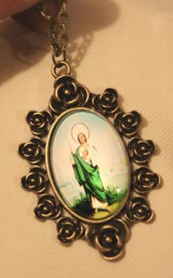 Handsome Rose Rimmed St. Jude Thaddeus Healer Health Cameo Brasstone Necklace