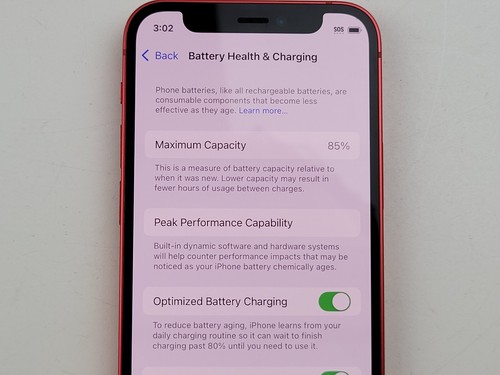 Apple iPhone 12 mini (A2176) 64GB - Red (Unlocked) - *DISPLAY ISSUE* - J9759 - Afbeelding 6 van 10