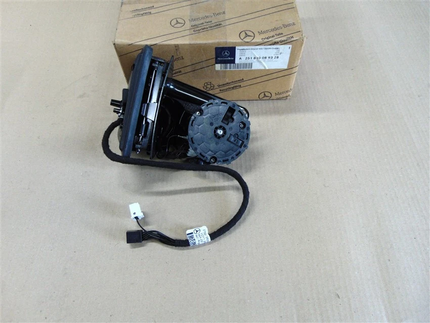 Brand New Right Mirror Frame Genuine Mercedes W251 - A2518100893 